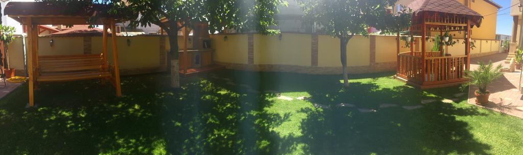 Casa Vio Hotel Hateg Exterior photo